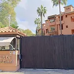 Oleholidays Oasis Marbella Junto A Puente Romano