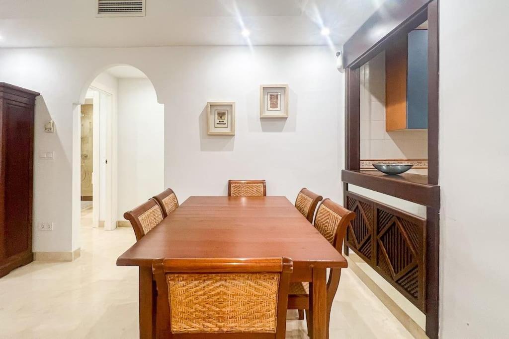 Oleholidays Oasis Junto A Puente Appartement Marbellac