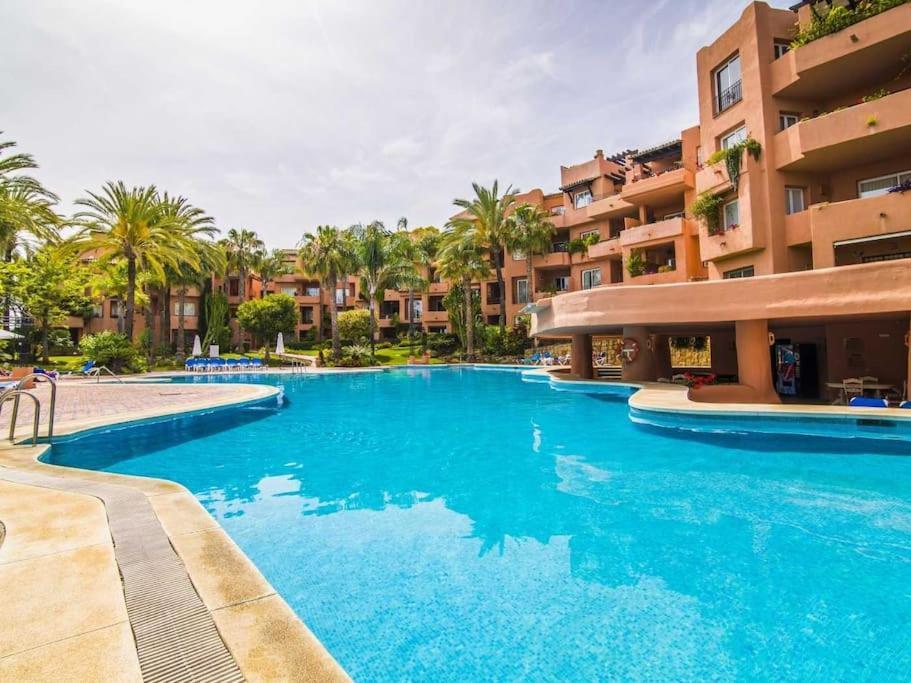 Oleholidays Oasis Junto A Puente Marbella